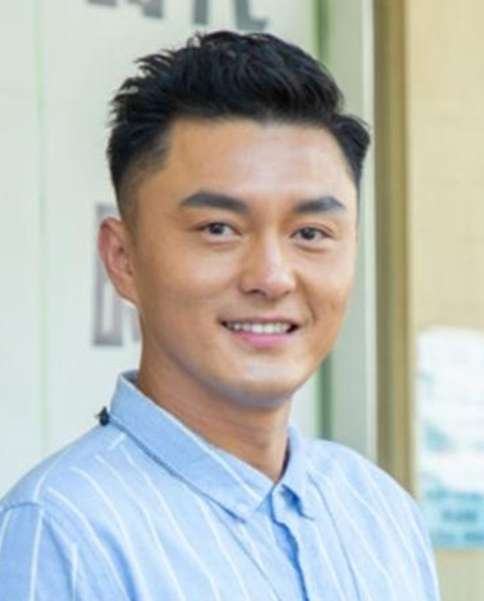 杨明